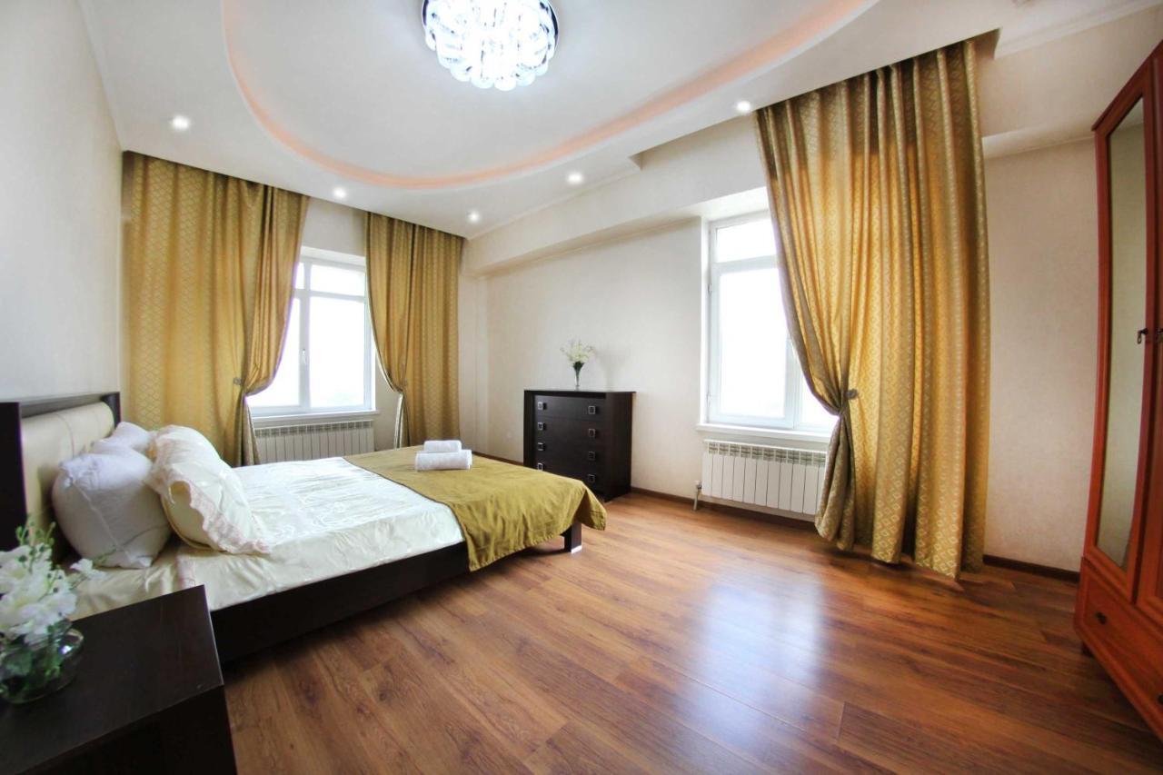Razmestim В Жк Дуэт Almaty Extérieur photo